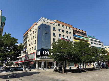 commercial-space-in-the-city-center