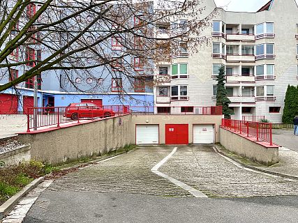 garage-space-for-rent-15-m-2