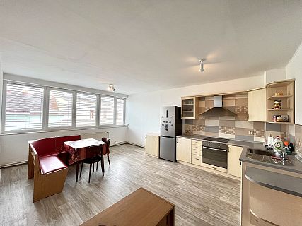 rent-apartment-2-1-86-m-2-with-parking-space