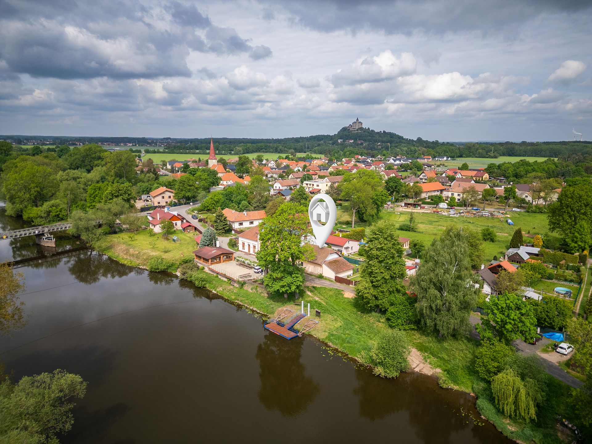 Dům / chalupa u Labe k prodeji