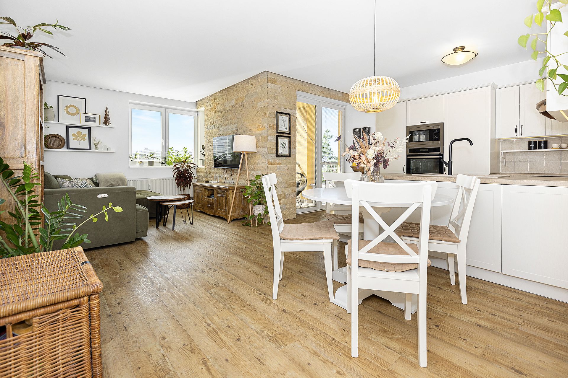 Quiet living 3+kk with the centre at your fingertips