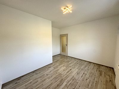 2+kk for rent in a new building with balcony