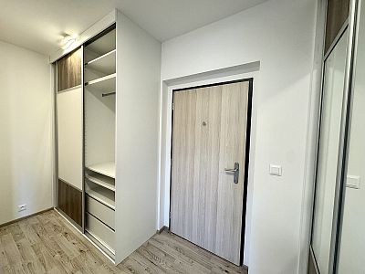 2+kk for rent in a new building with balcony