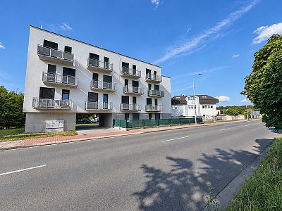 Byt 1+kk s balkónem a sklepem