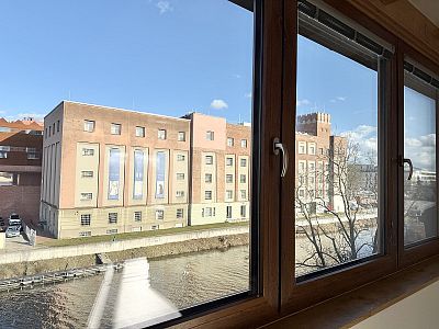 Byt 2+kk s výhledem na zámek