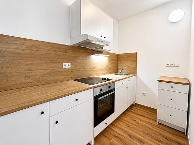 Byt 2+kk v klidném vnitrobloku