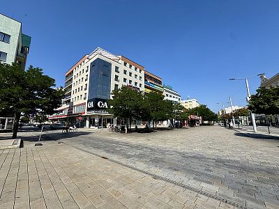 Commercial space in the city center