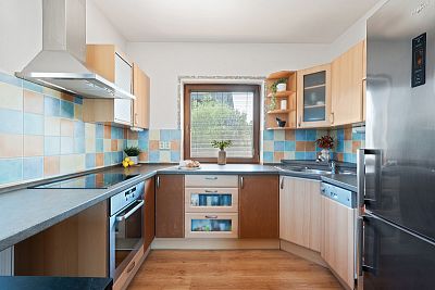 Family house with a view of Kunětice Mountain