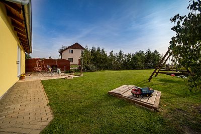 For sale low-cost family house of 117 sqm with a plot of 591 sqm