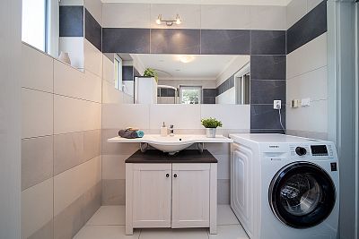 For sale low-cost family house of 117 sqm with a plot of 591 sqm