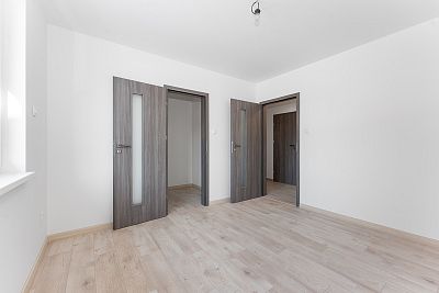 For sale new building of 122 m² with land of 1 020 m²