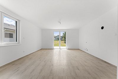 For sale new building of 122 m² with land of 1 020 m²