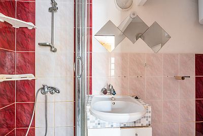 House / cottage near Elbe for sale