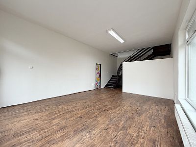 Komerční prostor 81 m²