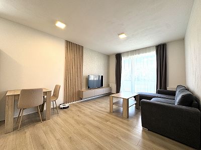 Moderní byt 2+kk m² s lodžií a komorou