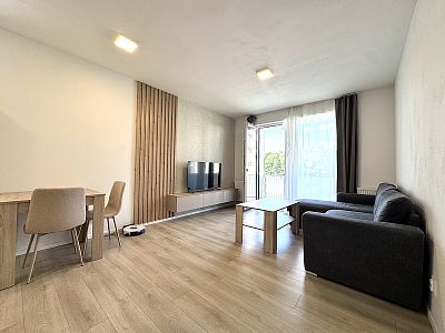 Moderní byt 2+kk m² s lodžií a komorou