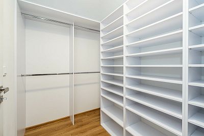 Moderní dům s bazénem