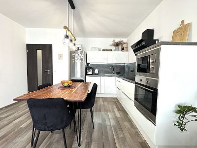 Nadstandardní byt 2+kk k pronájmu