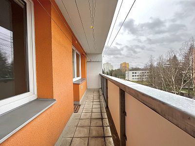 Newly renovated apartment 3+1 70 m² with a loggia