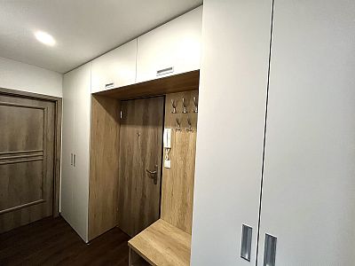 Newly renovated apartment 3+1 70 m² with a loggia