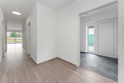 Novostavba s pozemkem 413 m² k pronájmu