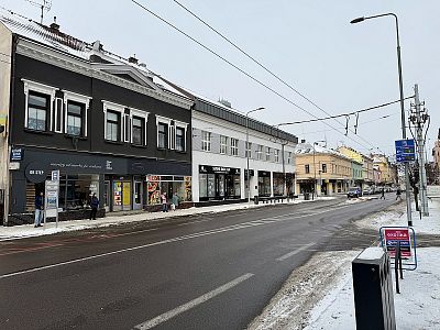 Obchodní prostor (pizzerie) v centru města