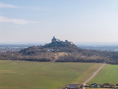 Pozemek s projektem a stavebním povolením