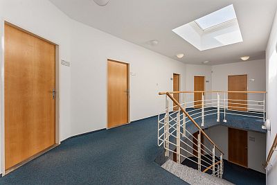 Prodej administrativního kancelářského komplexu 1 004 m²