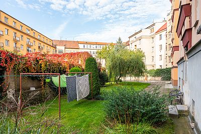 Prodej bytu 3+1 95 m² se sklepem