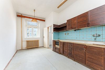 Prodej bytu 3+1 95 m² se sklepem