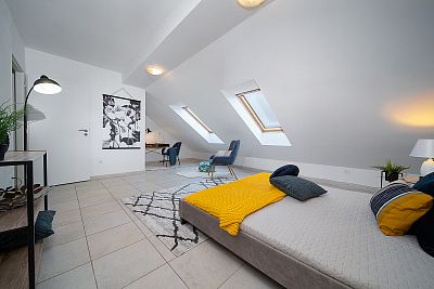 Prodej podkrovního bytu 2+kk 71 m²