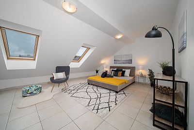 Prodej podkrovního bytu 2+kk 71 m²