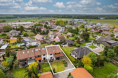 Prodej rodinného domu s garáží a zimní zahradou 184 m²