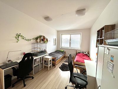 Pronájem bytu 2+kk 81 m² s balkónem a velkou terasou