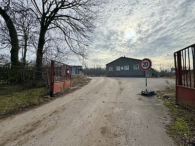 Pronájem komerčního pozemku