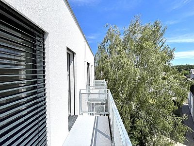 Pronájem nového bytu 1+kk 39 m² s balkónem a sklepem
