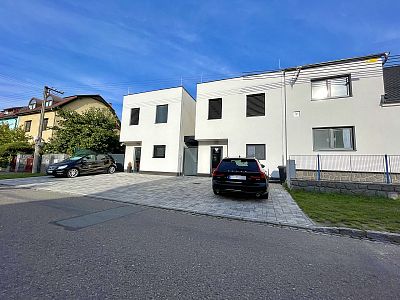 Pronájem novostavby 4+kk