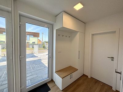 Pronájem rodinného domu 117 m² s pozemkem 290 m²