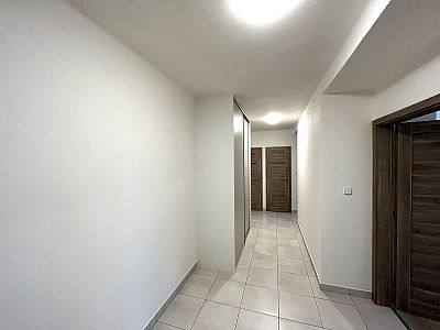 Rent apartment 2+1 57 m² with balcony and cellar