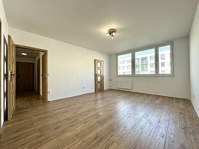 Rent apartment 3+1 after reconstruction