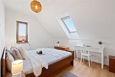 Rodinný dům s výhledem na Kunětickou horu